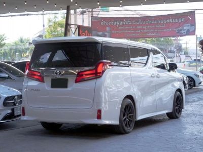 2020 Toyota Alphard 2.5 SC Package รูปที่ 6